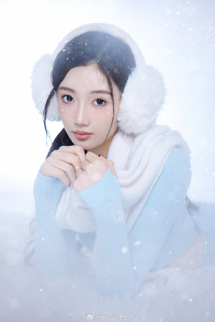曲裂 封面